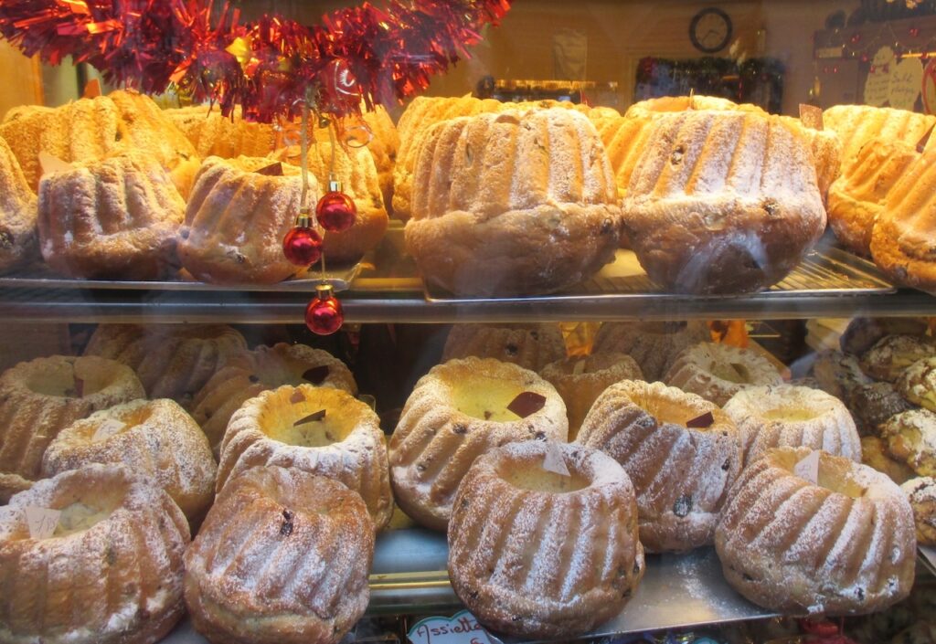 Kouglofs brioches france